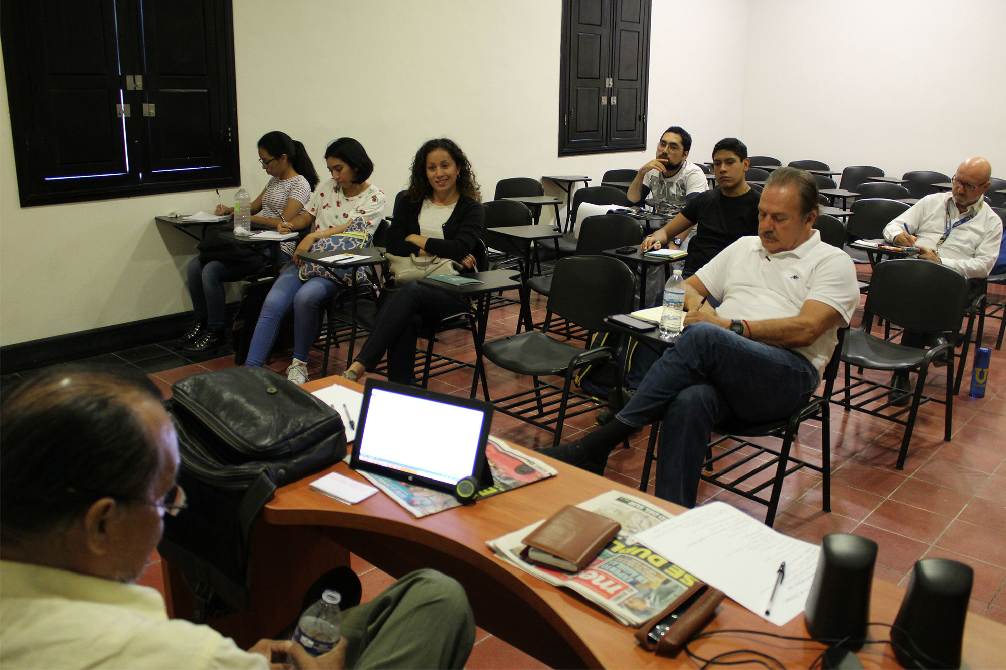 En UANL ofrecen taller sobre diseño de imagen verbal