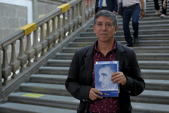 UANL reconoce legado del periodista José Alvarado