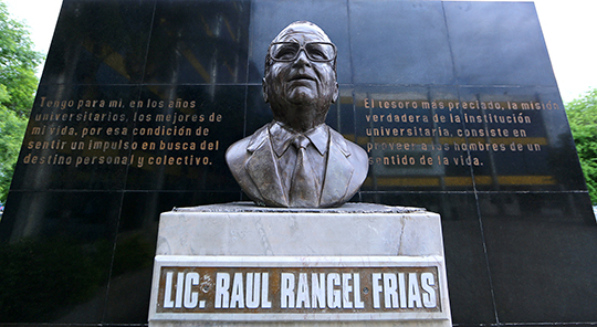 Rinden guardia de honor a Raúl Rangel Frías