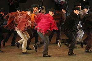 Compañía de danza celebra tradición folklórica de UANL