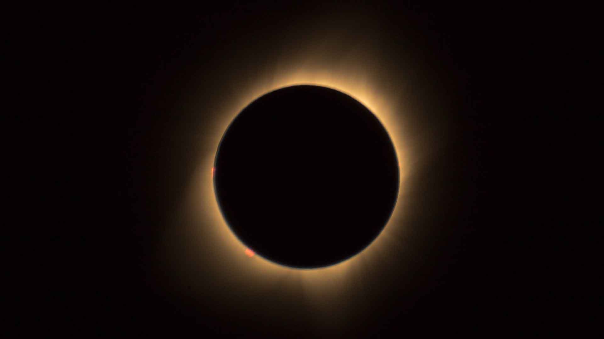 Se prepara UANL para apreciar eclipses solares
