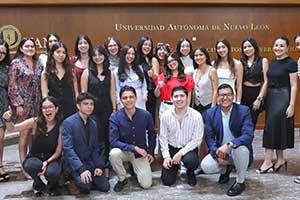 UANL Students broaden their Education abroad