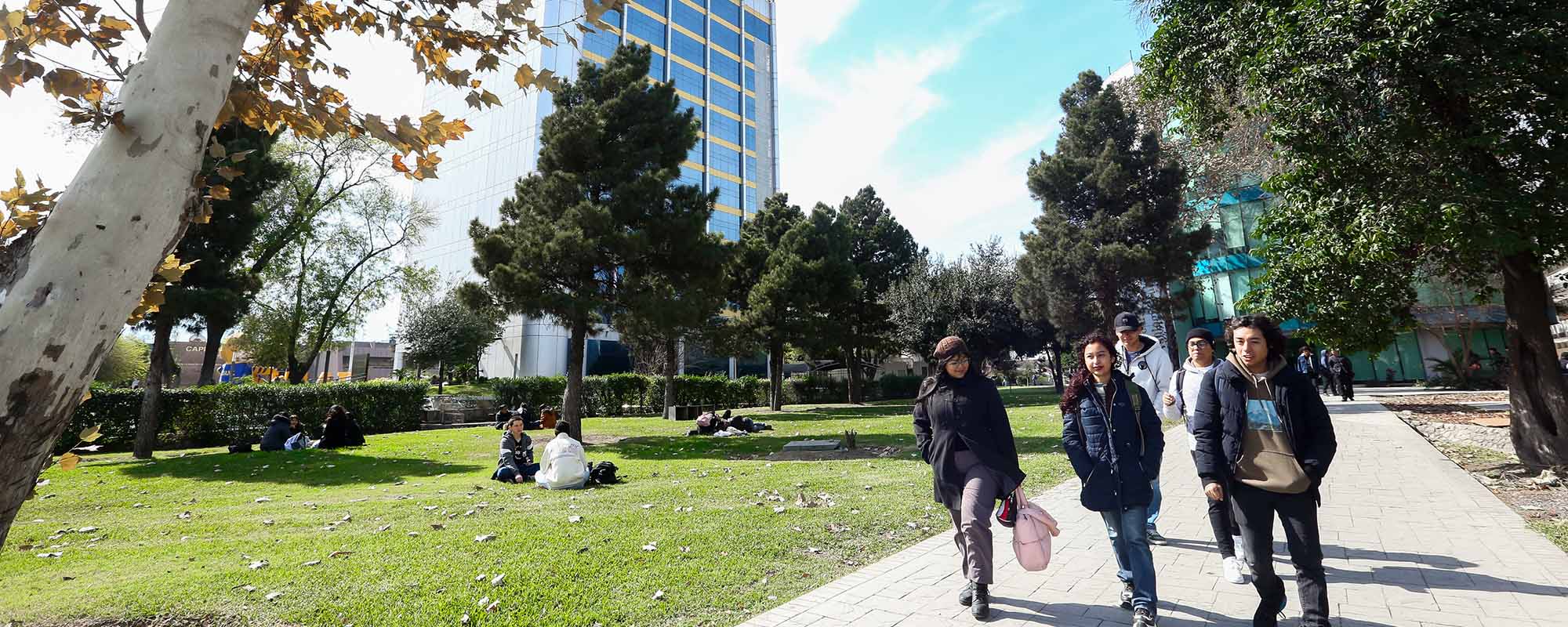 Vuelven a clases más de 218 mil alumnos